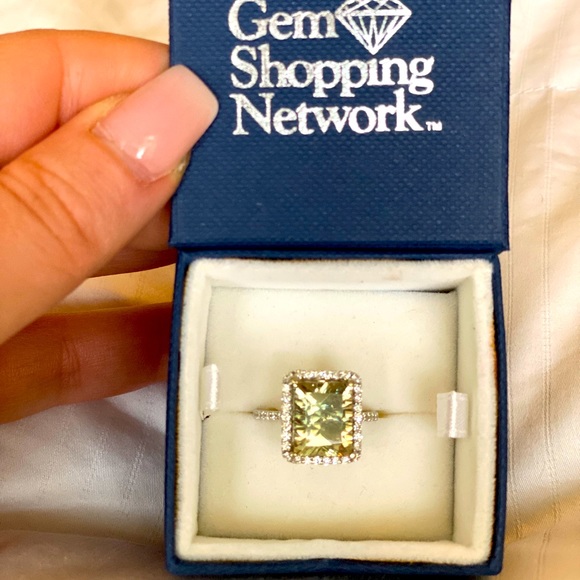 Jewelry - 14k White Gold Aquamarine Ring